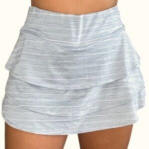 Athleta ruffle active skirt medium